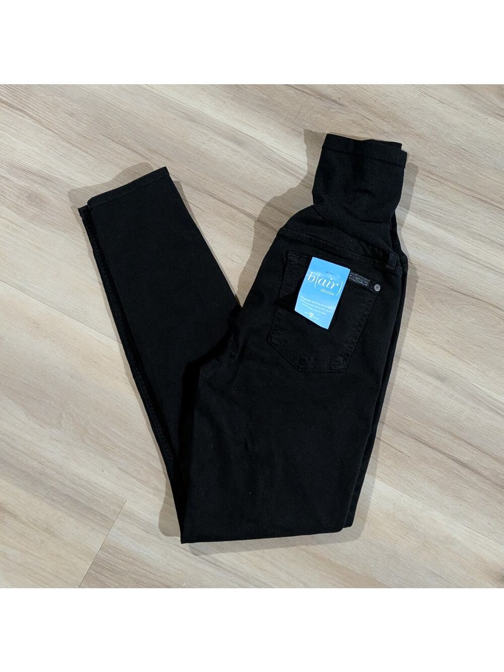 7 For All Mankind | NWT Black Skinny Stretchy Maternity Jeans | Size 28f